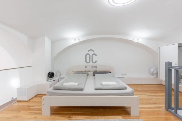 Eladó téglalakás, Budapesten, V. kerületben 94.9 M Ft, 2 szobás