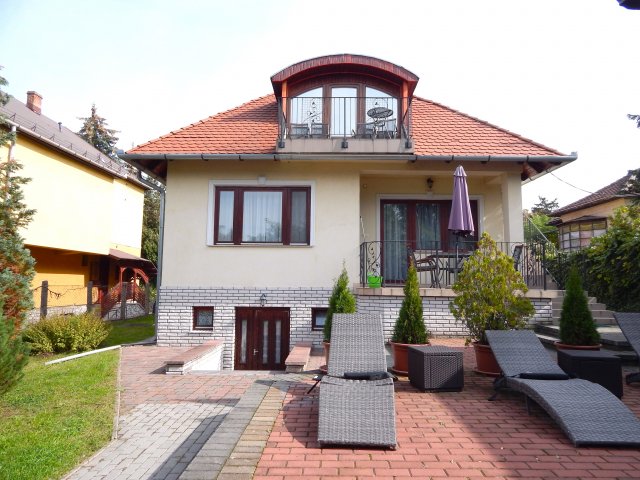 Eladó családi ház, Miskolcon 115 M Ft, 5 szobás