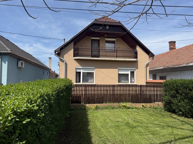 Eladó családi ház, Abaújszántón 47.49 M Ft, 3+1 szobás