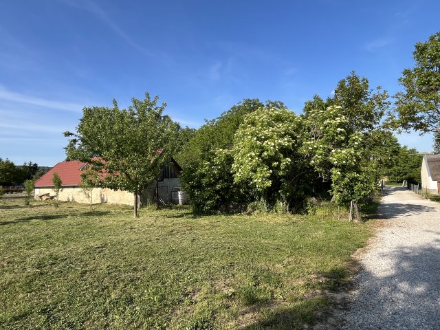 Eladó telek, Keszthelyen 46 M Ft / költözzbe.hu
