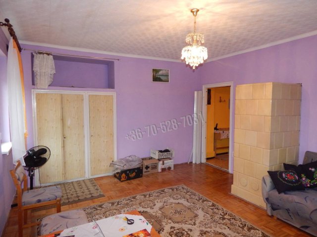 Eladó téglalakás, Oroszlányban 20.5 M Ft, 1 szobás