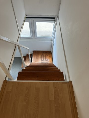 Kiadó ipari ingatlan, Szolnokon 490 E Ft / hó
