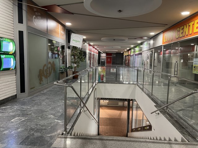 Eladó üzlethelyiség, Veszprémben 250 M Ft / költözzbe.hu