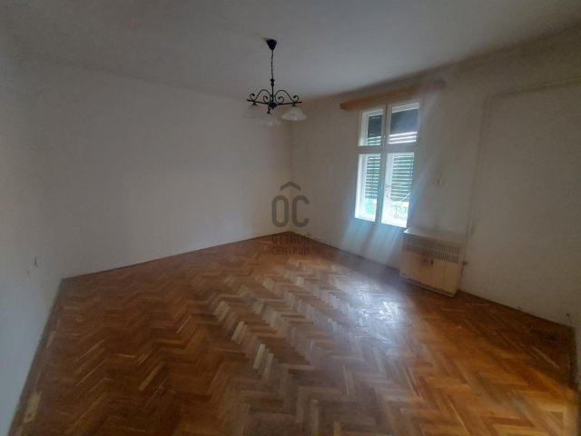 Eladó családi ház, Budapesten, XXI. kerületben, Tölgyes úton