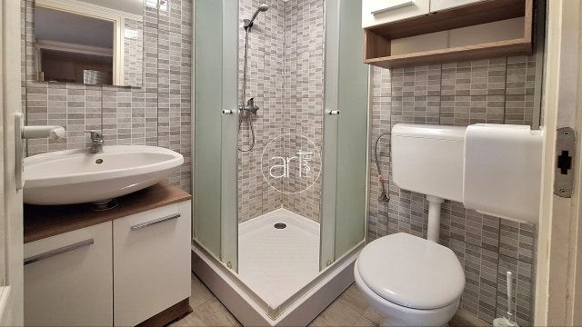 Kiadó téglalakás, albérlet, Szegeden 125 E Ft / hó, 1 szobás