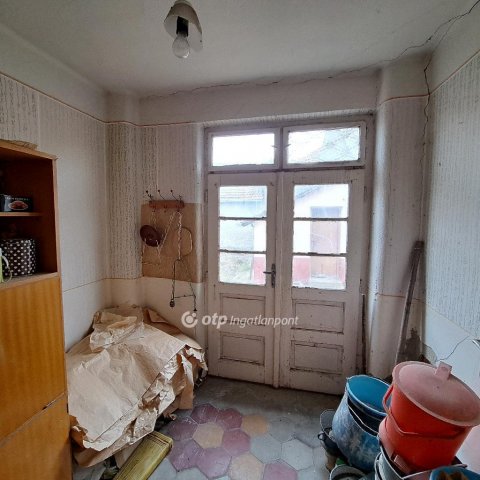Eladó családi ház, Aldebrőn 14 M Ft, 4+1 szobás