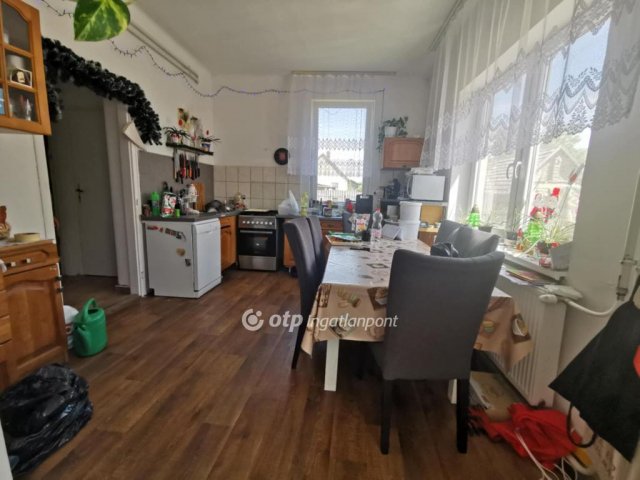 Eladó családi ház, Vaskúton 26.5 M Ft, 3 szobás