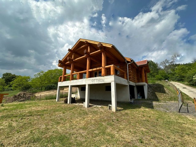 Eladó családi ház, Domonyban 95 M Ft, 5 szobás