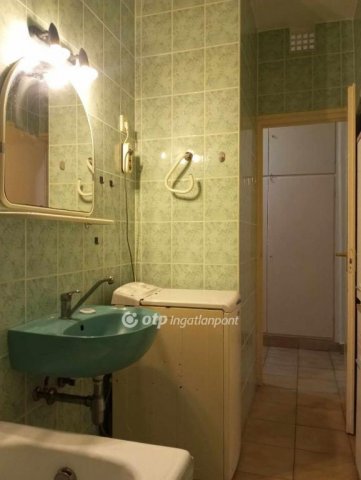 Kiadó téglalakás, albérlet, Egerben 130 E Ft / hó, 2 szobás