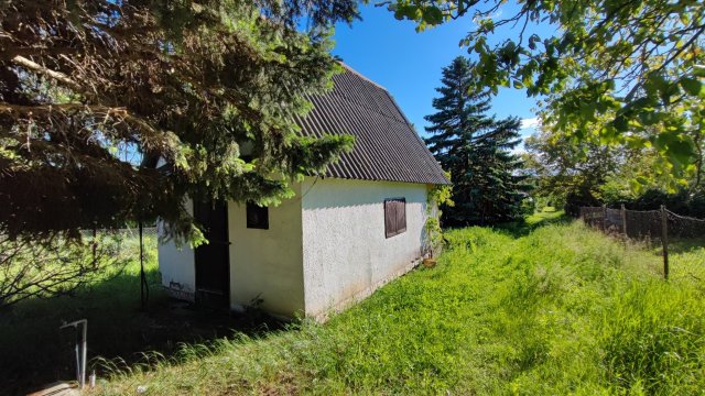 Eladó nyaraló, Palotáson 6.9 M Ft, 2 szobás