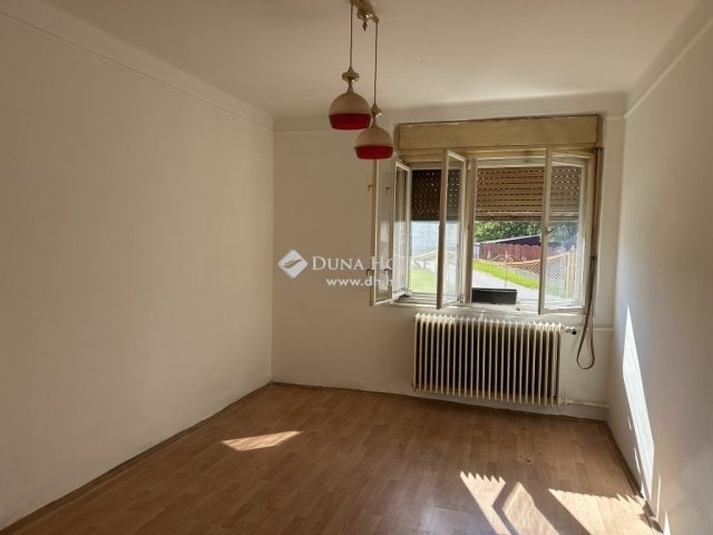 Eladó családi ház, Nagykőrösön 31.5 M Ft, 3 szobás