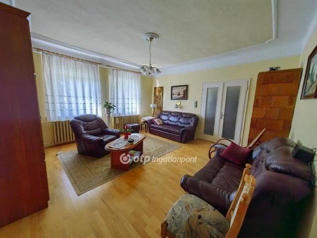 Eladó családi ház, Kecskeméten 69.9 M Ft, 3 szobás