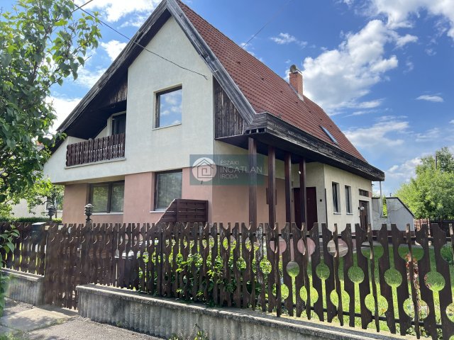 Eladó családi ház, Edelényben 37.9 M Ft, 7 szobás
