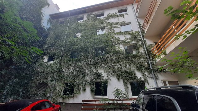 Eladó iroda, Budapesten, IX. kerületben 950 M Ft, 10 szobás