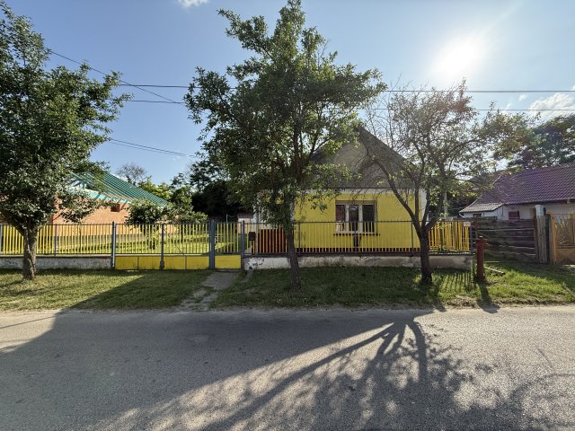 Eladó családi ház, Tápióságon 21.9 M Ft, 3 szobás
