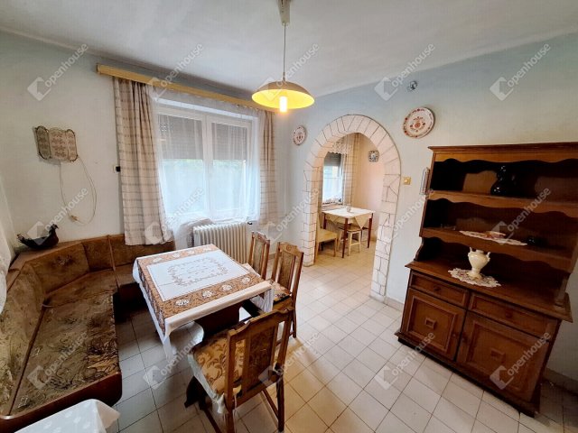 Eladó családi ház, Nagycsécsen 46 M Ft, 4 szobás