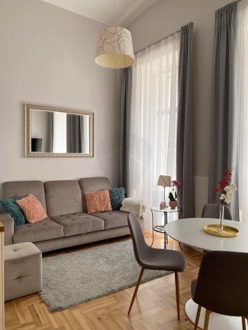 Kiadó téglalakás, albérlet, V. kerületben, Sörház utcában