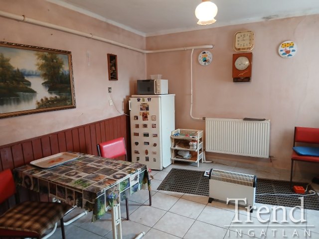 Eladó családi ház, Ercsiben 20.9 M Ft, 3 szobás