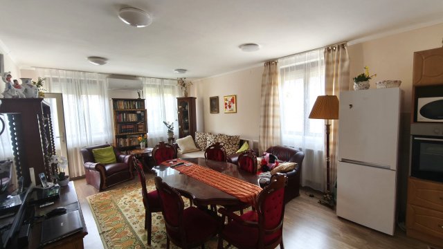 Eladó téglalakás, Debrecenben 88.5 M Ft, 4 szobás