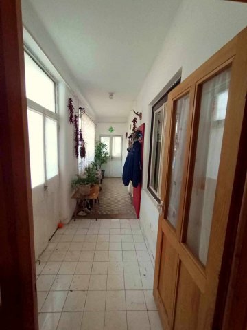 Eladó családi ház, Berzencén 18.9 M Ft, 5 szobás
