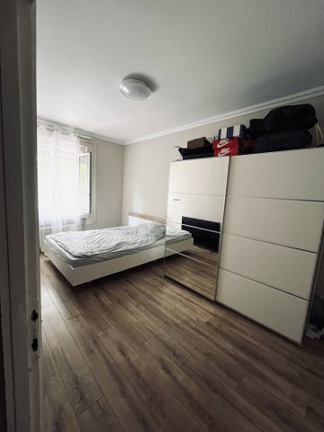 Eladó téglalakás, Szigetszentmiklóson, Deák Ferenc utcában