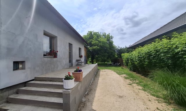 Eladó családi ház, Maglódon 79.5 M Ft, 6 szobás