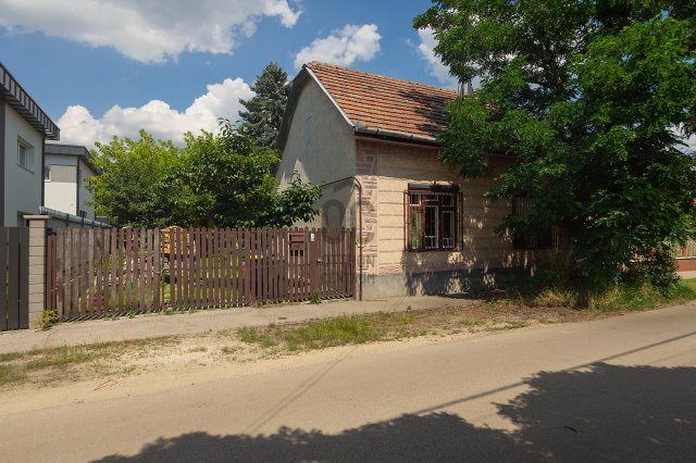Eladó családi ház, Budapesten, XVIII. kerületben 59.49 M Ft