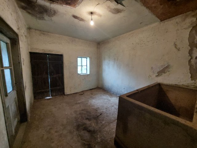 Eladó mezogazdasagi ingatlan, Ozorán 4.5 M Ft