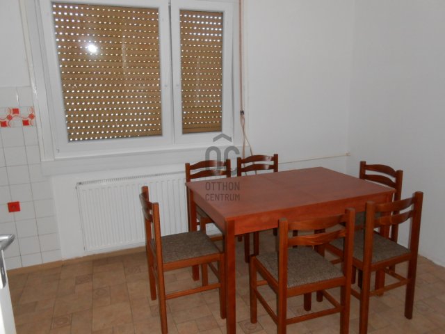 Eladó családi ház, Dunaszentgyörgyön 50 M Ft, 6 szobás