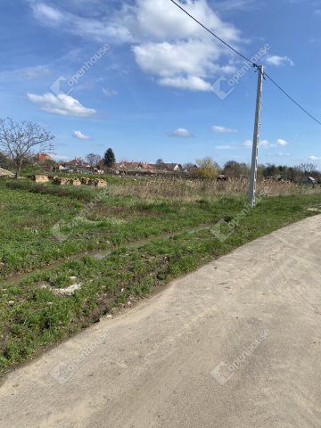 Eladó telek, Deszken 19.6 M Ft / költözzbe.hu
