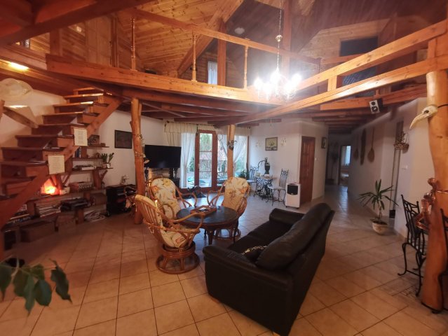 Eladó családi ház, Nyíregyházán 99.99 M Ft, 5 szobás