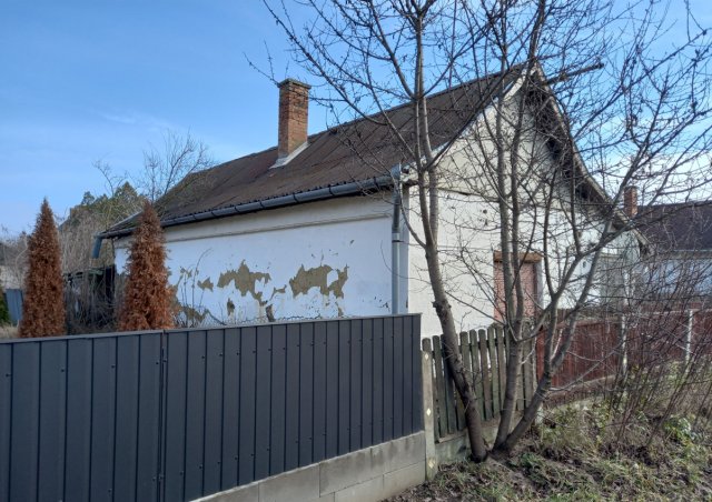 Eladó családi ház, Nádudvaron 4.5 M Ft, 1+1 szobás