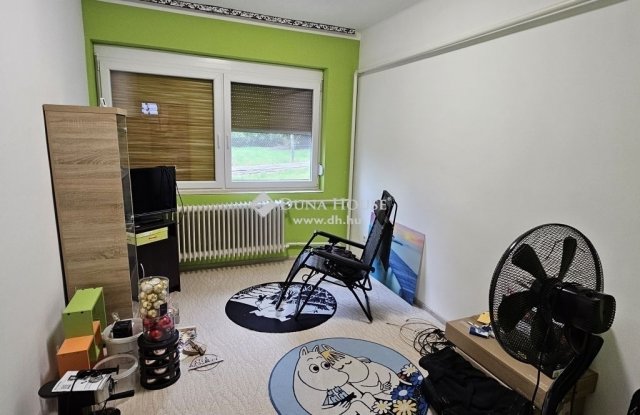 Eladó családi ház, Dunaszekcsőn 27.5 M Ft, 3 szobás