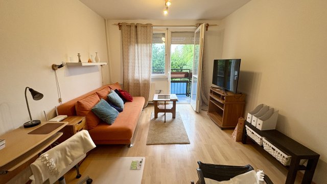 Kiadó panellakás, albérlet, Debrecenben 200 E Ft / hó, 2 szobás