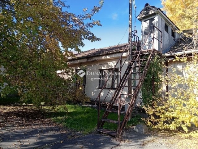 Eladó ipari ingatlan, Budapesten, X. kerületben 320 M Ft