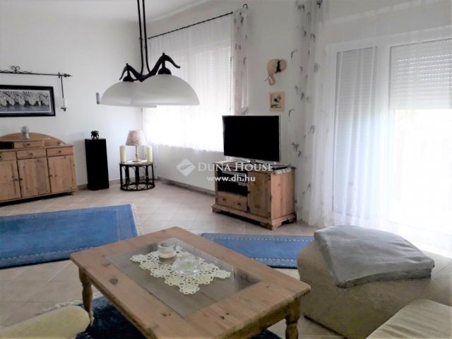 Eladó családi ház, Somogysárdon 85 M Ft, 1 szobás