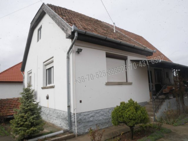 Eladó családi ház, Albertirsán 56 M Ft, 3 szobás