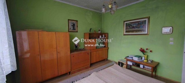 Eladó családi ház, Szepetneken 19.9 M Ft, 3 szobás