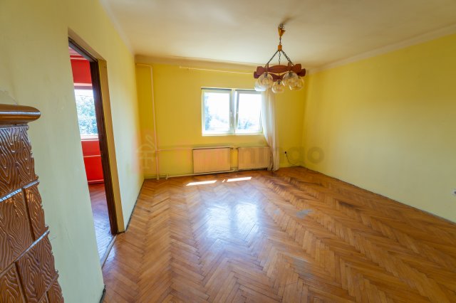 Eladó családi ház, Pécsett 44.9 M Ft, 3 szobás