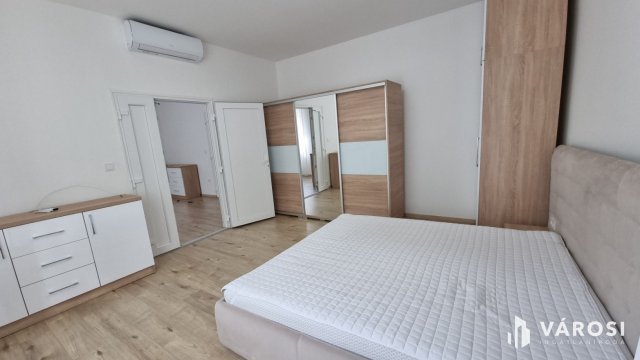Kiadó családi ház, albérlet, Nagykanizsán 180 E Ft / hó