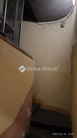 Kiadó ipari ingatlan, Budapesten, XIII. kerületben 120 E Ft / hó