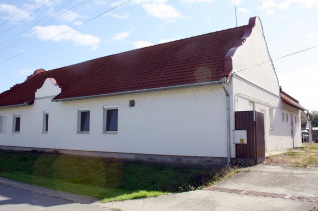 Eladó üzlethelyiség, Hajóson, Szigeti Fő utcában 56.56 M Ft