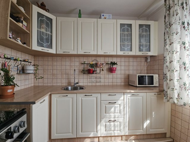 Eladó panellakás, Budapesten, XV. kerületben 74.9 M Ft, 3 szobás