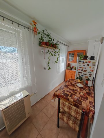 Eladó téglalakás, Marcaliban 27.9 M Ft, 2 szobás