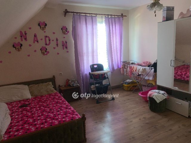 Eladó családi ház, Nyíregyházán 48 M Ft, 4 szobás