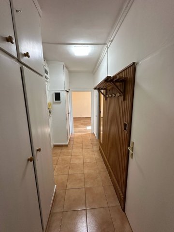 Kiadó téglalakás, albérlet, Pécsett 150 E Ft / hó, 2 szobás