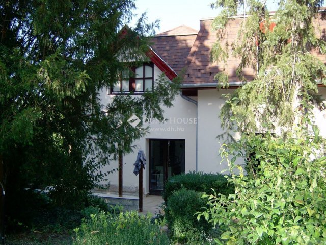 Eladó családi ház, Pusztazámoron, Petőfi Sándor utcában
