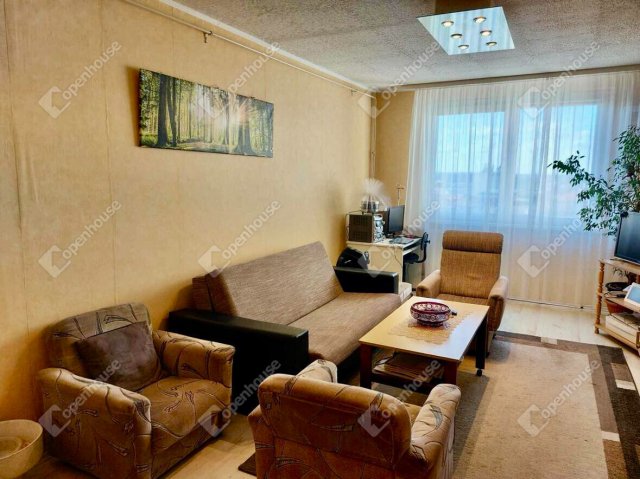 Eladó panellakás, Székesfehérvárott 45 M Ft, 2 szobás