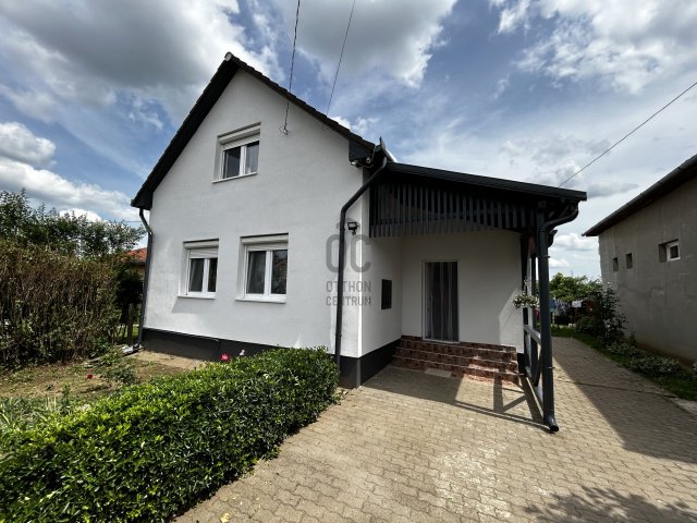 Eladó családi ház, Debrecenben 98 M Ft, 5 szobás