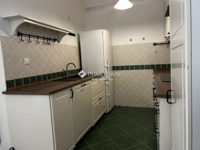 Eladó téglalakás, Budapesten, XIV. kerületben 79.9 M Ft